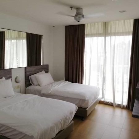 Tropical Hotel Kota Damansara Extérieur photo