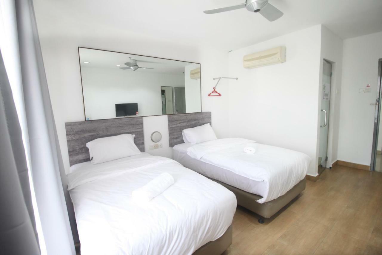 Tropical Hotel Kota Damansara Extérieur photo